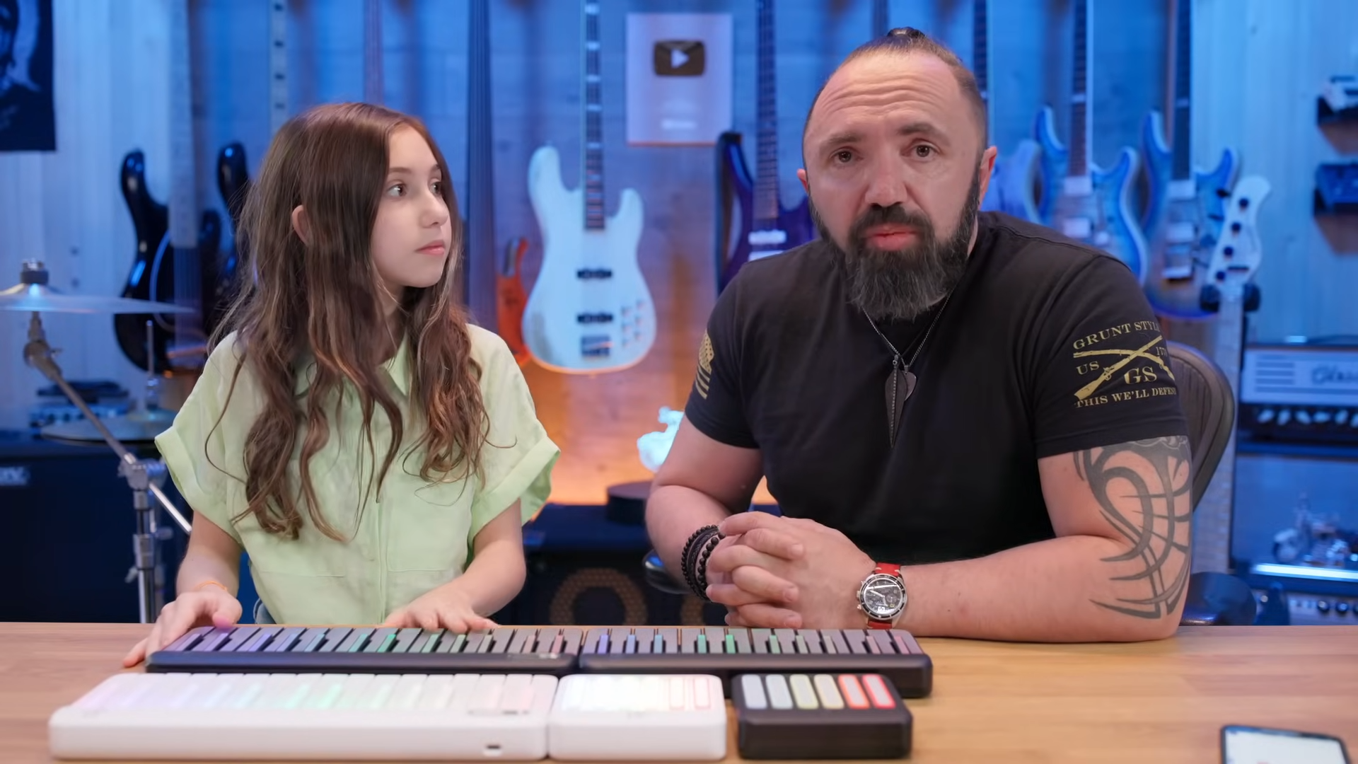 Keyboard That Lights Up to Teach You How to Play