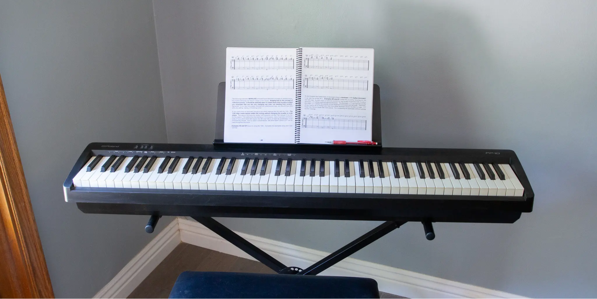 Bluetooth vs USB for Keyboards: Latency, Power & Setup